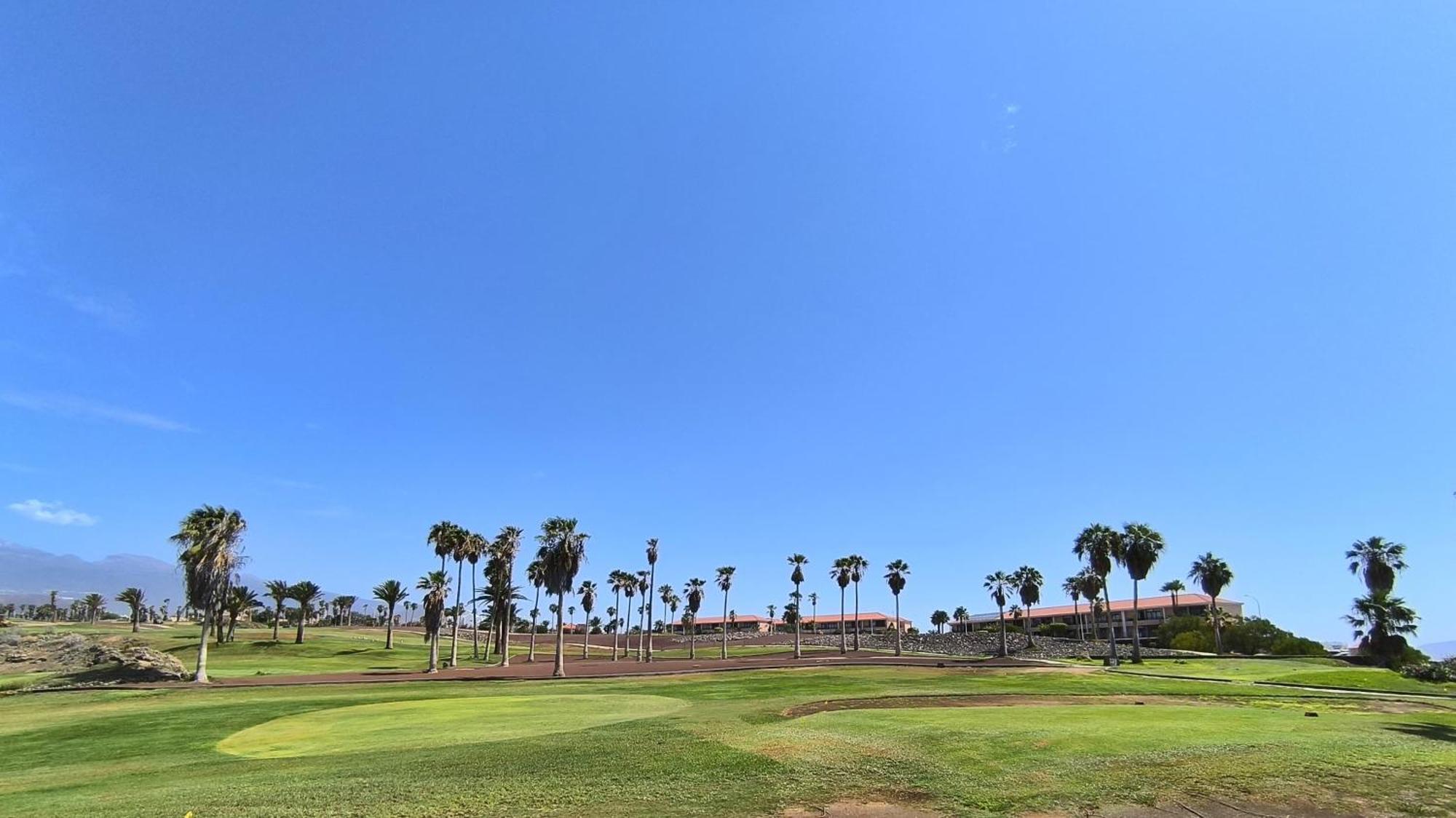 Forest Flat - Big Heated Pool, Terrace, Tv Channels, Golf Courses San Miguel de Abona Exterior foto